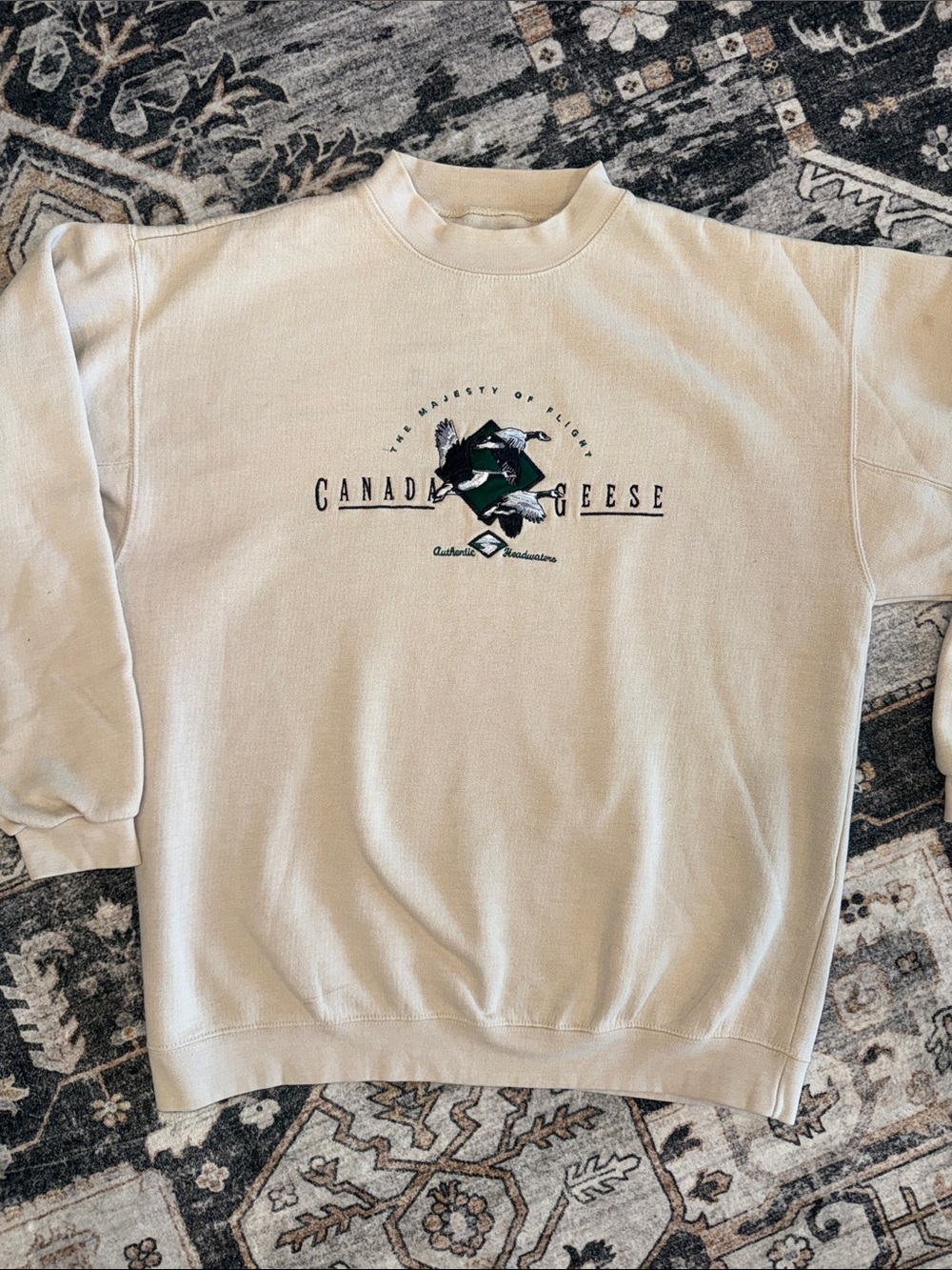 Vintage 90s Canada Geese Embroidered Headwaters Crewneck Sweatshirt Size XL